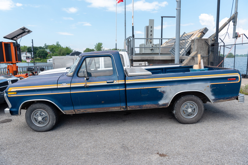 Illustration for article titled Pics from the Curbside: 2019-06-29 and 30 from Wolfe Island and Portsmouth Olympic Harbour